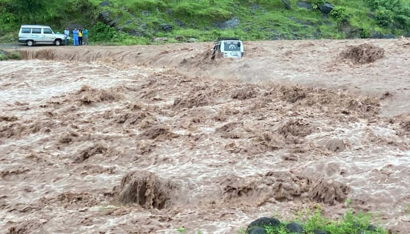 Flash Flood & Landslide Alert Issued for Jammu & Kashmir Through July 9